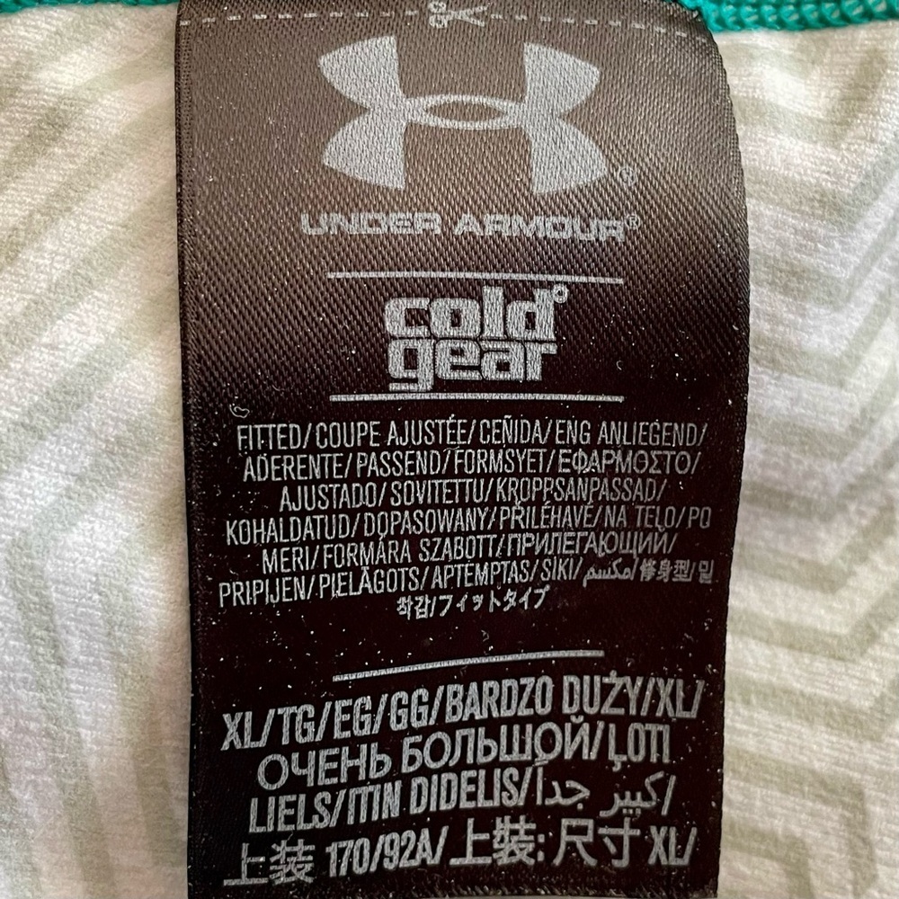 Under Armour Teal and White Long Sleeve Top - Picture 7 of 14